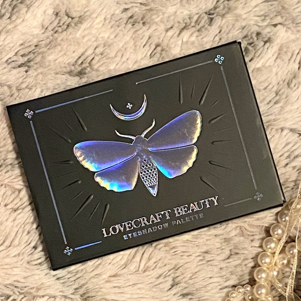 Love+Craft+Beauty Basic Rituals Eyeshadow Palette - Picture 12 of 12